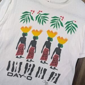 Day O Jamaica Vintage 80s Soft 50/50 Blend Stretch Ebony Prints Art Shirt Medium